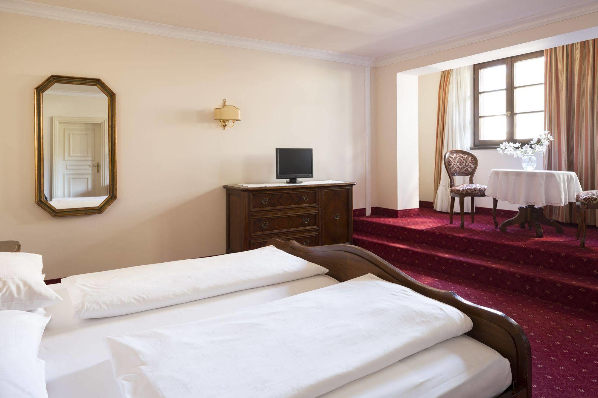 Hotel Castel Rundegg (Adults Only) Merano Exterior foto